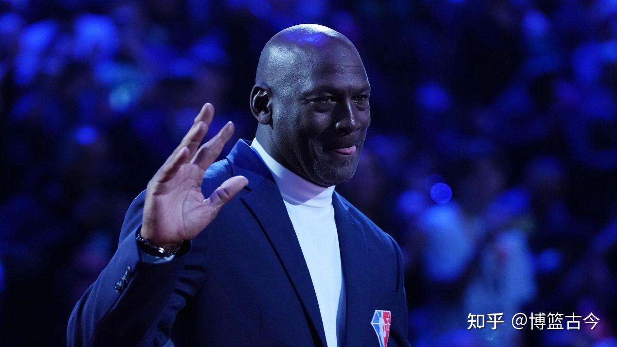 包含NBA巨星秦晋晋加盟国家队，为国际球赛壮行助力的词条